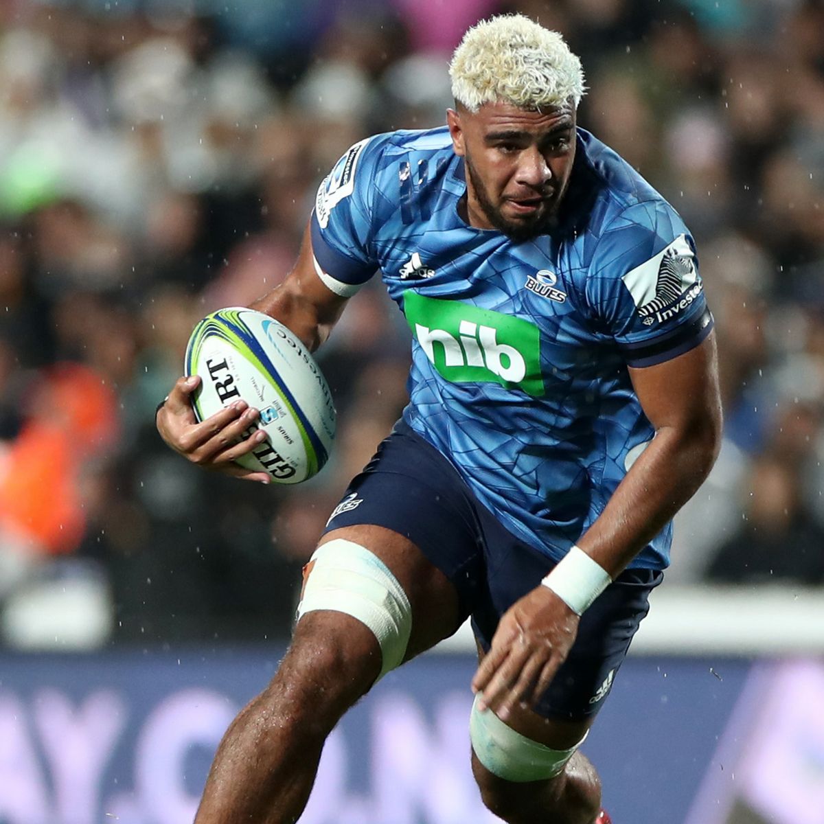 "Fiji or All Blacks?:Decision Time for Hoskins Sotutu...Read more