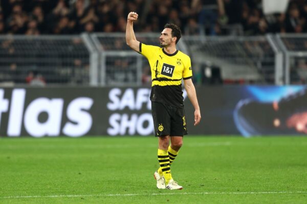 “TUG-OF-WAR:West Ham and Brighton Battle for Mats Hummels as Retirement Looms…Read more”