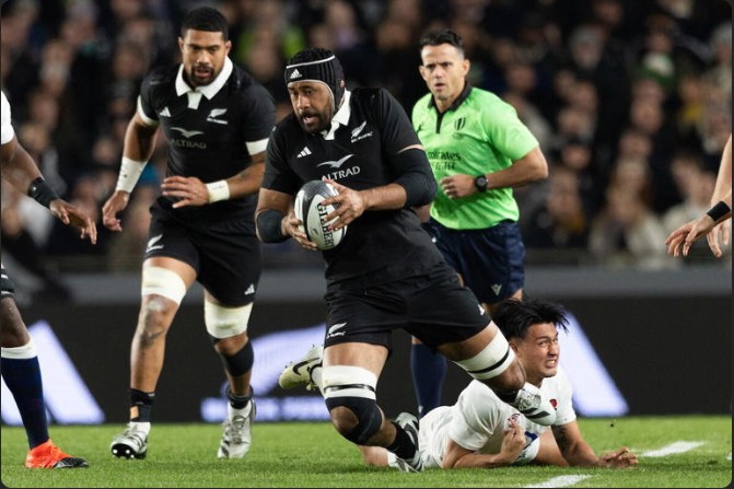 "ALL BLACKS SHAKE-UP: Tuipulotu and Perofeta Ruled Out South Africa Tour For...Read more"