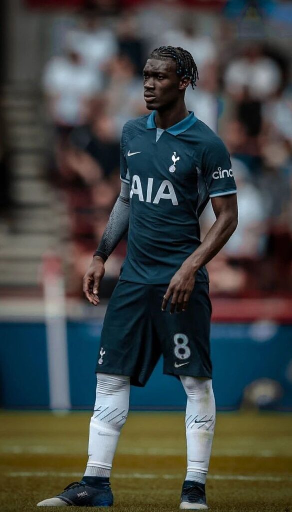 "Tottenham Star Yves Bissouma Caught Inhaling Laughing Gas: Issues Apology...Read more"