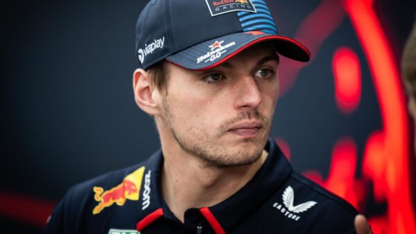 UNBELIEVABLE: Max Verstappen Criticizes “Silly” FIA Sanction and Backs Carlos Sainz