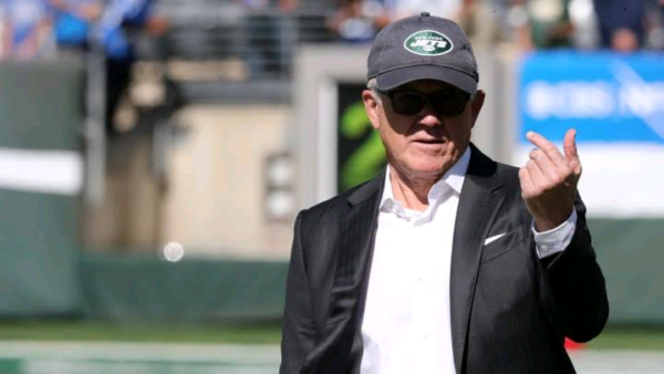 Jets Owner Makes Public Plea for Pro Bowl Linebacker to Return to Work