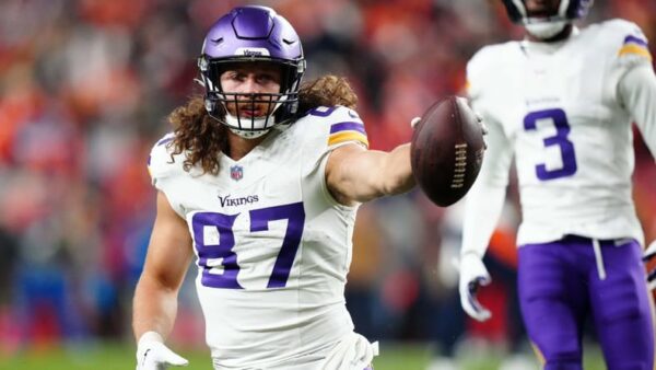 Breaking News: Highly Talented Pro Bowl Tight End Set For Vikings Practice Return