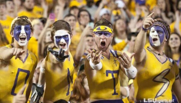 LSU TIGERS: Fans Criticizes Current AP Poll Ranking