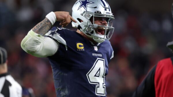 “JUST IN: Cowboys Quarterback Dak Prescott”ON CLOUD NINE”  Almost Knocks Out The Official REFEREE After Clutch Touchdown.