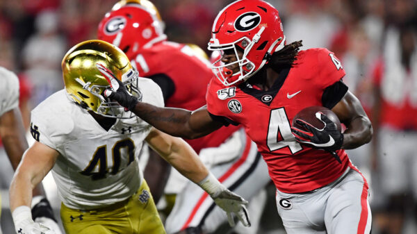 JUST IN: Carson Beck’s Turnover Troubles Continue with Three INTs as Georgia Fends Off Upset-Minded Florida