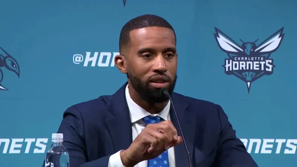 Surprising Announcement: Charles Lee, Head Coach of Charlotte Hornets, Dismissed from Team Due to Alleged Team Management Disputes and Internal Discord