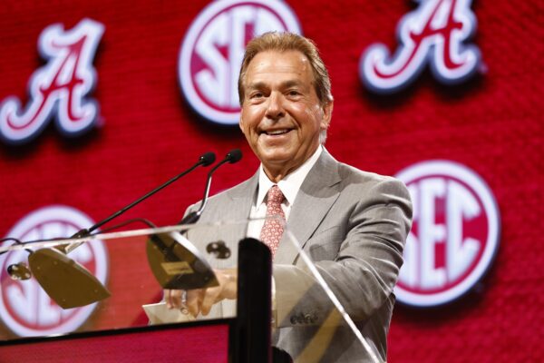 Breaking News: Nick Saban Announces Commitment Of Another Offensive Lineman In a Shocking 11th Hour Switch