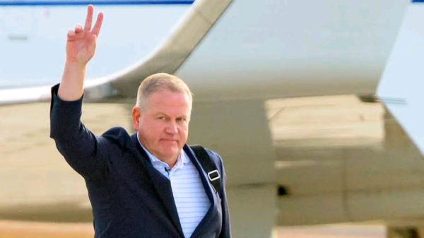 BREAKING: Coach Brian Kelly Stuns Fans with Retirement Announcement from LSU Tigers