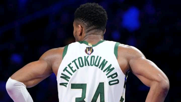 Giannis Antetokounmpo Won’t Be Traded Despite Slow Start, Says NBA Insider