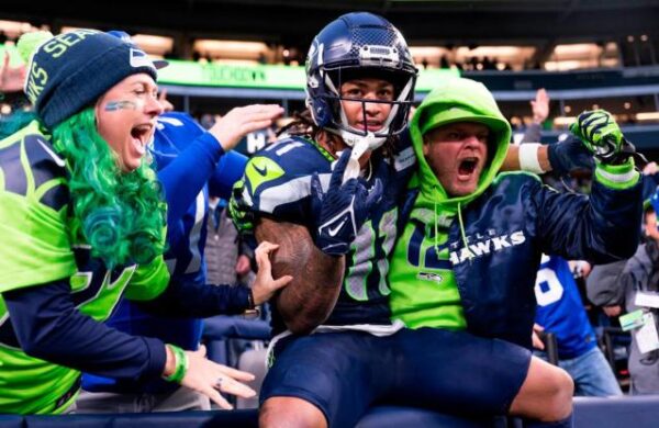 Silent Locker Room Signals Seahawks’ Struggles After Crushing Loss