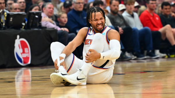 Jalen Brunson, New York Knicks Star, Suffers Serious Injury in Heartbreaking Loss to…