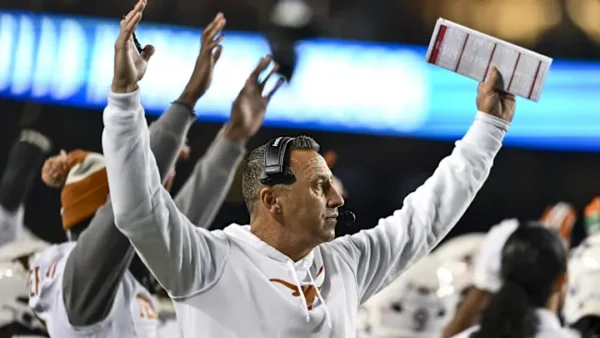 BREAKING NEWS: Head Coach Steve Sarkisian Suspended from Competition Due to…