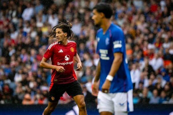 Rangers and Manchester United Explore Transfer Pathways