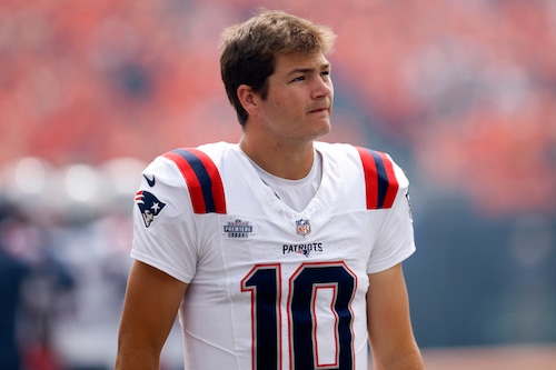 BREAKING NEWS: Patriots Rookie QB Drake Maye Official Announced His Retirement After He Was Sustained Against Chargers