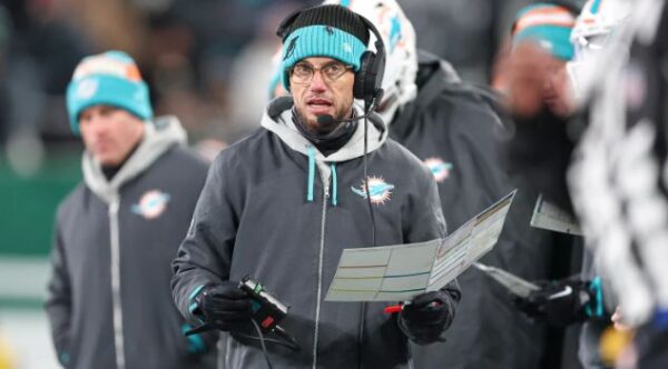 Miami Dolphins’ Coaching Meltdown: The Shocking Truth Behind Their Struggles and the Bold Changes Needed to Save Their Season