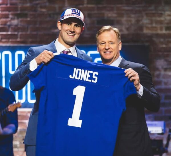 CONFIRMED: Quarterback Daniel Jones Inks A $90 Million Deal With Giants To Be Become The…