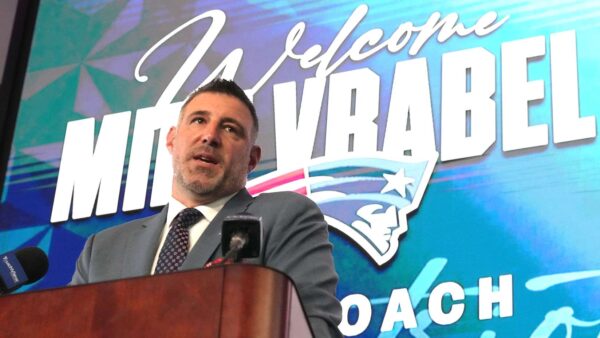 UPDATE: Mike Vrabel’s Bold New Rules Aim to Revive Patriots’ Dynasty with Discipline and Aggression