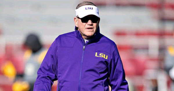 BREAKING NEWS: Coach Brian Kelly Stuns Fans with Retirement Announcement from LSU Tigers