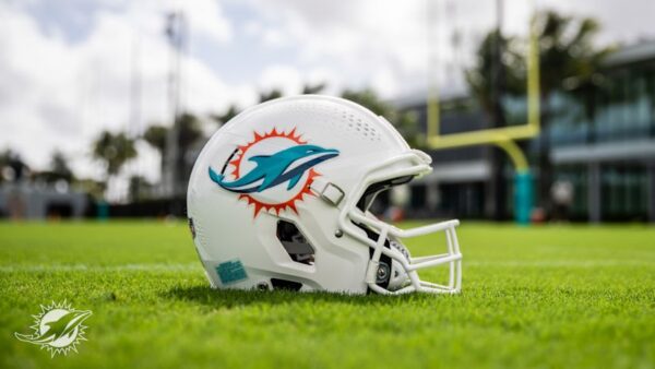 NFL Update: Expiring Contracts the Miami Dolphins Should Prioritize for Extensions