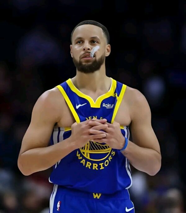 SHOCKING DEVELOPMENT: Steph Curry’s Workload Takes Its Toll; Kerr Weighs Sitting Star Against Bucks