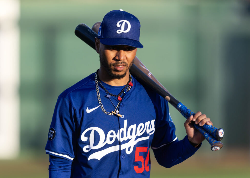 BREAKING NEWS: Dodgers General Manager Dave Roberts Acknowledged How Mookie Betts Is Ruled Out Of Team Due To...