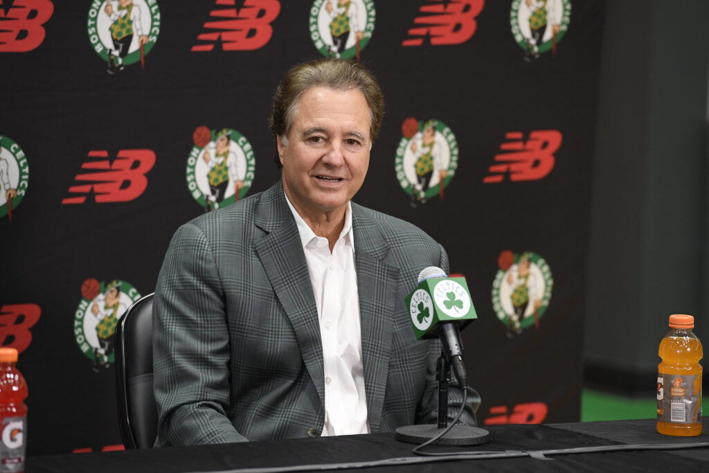JUST IN:After A Buzz Of Trade Speculations, Jeff Bezos Defeat Steve Pagliuca And Robert Hale To Become The New Boston Celtics Owner