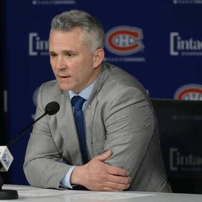 SHOCKING DEVELOPMENT: HABS HC Martin St. Louis After a Close-Door Meeting with the Canadiens Board has Announced that Nick Suzuki Will…