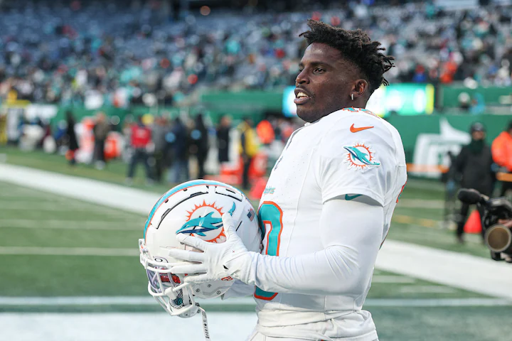 BREAKING NEWS: Dolphins QB Tyreek Hill And Microsoft Sue Colt's For Allegations And Schedule Video...