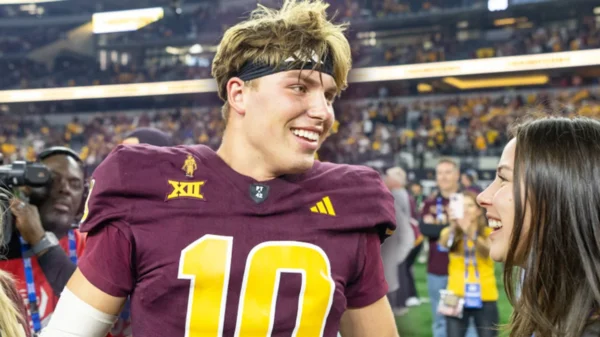 Unquestionable Prestige: Arizona State Fans Celebrate as Sam Leavitt Earns Another Coveted Award… Read the Full Story