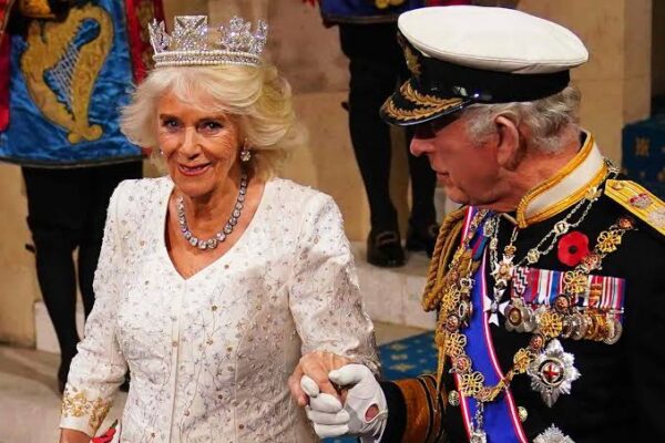 “Finally” I THINK QUEEN CAMILLA IS A LEAFS FAN… Read More…