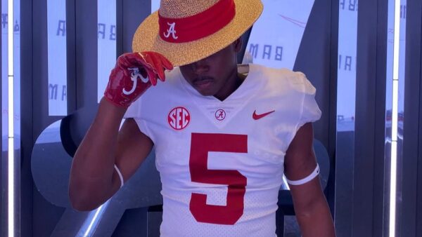 KNOXVILLE, Tenn- Four-star running back Commits to Notre Dame, Declines Tennessee Offer