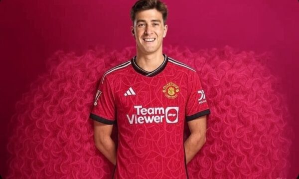 DONE DEAL: Pablo Torre Signs With Manchester United in Shock Transfer From Barcelona – One Detail Stuns Fans