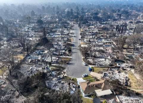 Breaking news:Palisades Fire Aftermath: Rebuilding and Recovery Efforts*