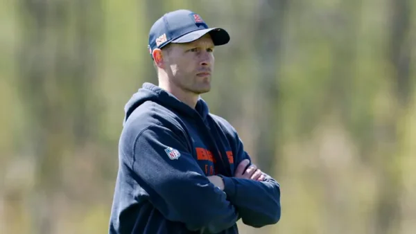 BREAKING NEWS: Chicago Bears Quarterback Drama Reignites After Controversial Coaching Comments