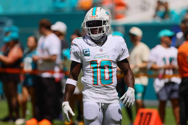Tua’s Big Bet: Dolphins’ Star QB Risks It All for 2025 Glory!