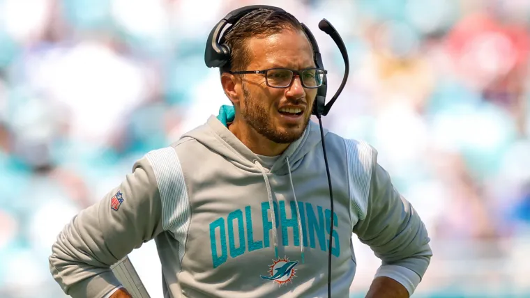 Mike McDaniel on Hot Seat After Dolphins Linebackers Jordyn Brooks and Tyrel Dodson Get Into Scuffle