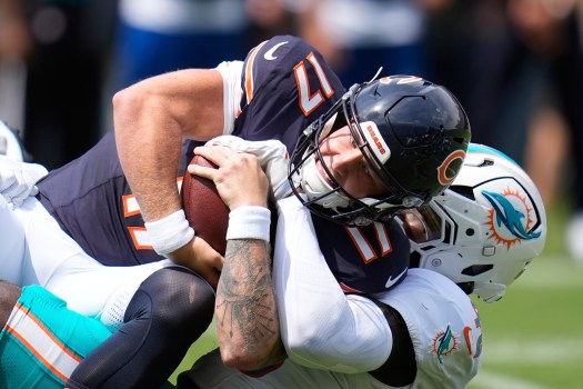 Chicago Bears Rookie Safety Could Not End The Bears Dolphins Game Due To A Severe Injury Hits