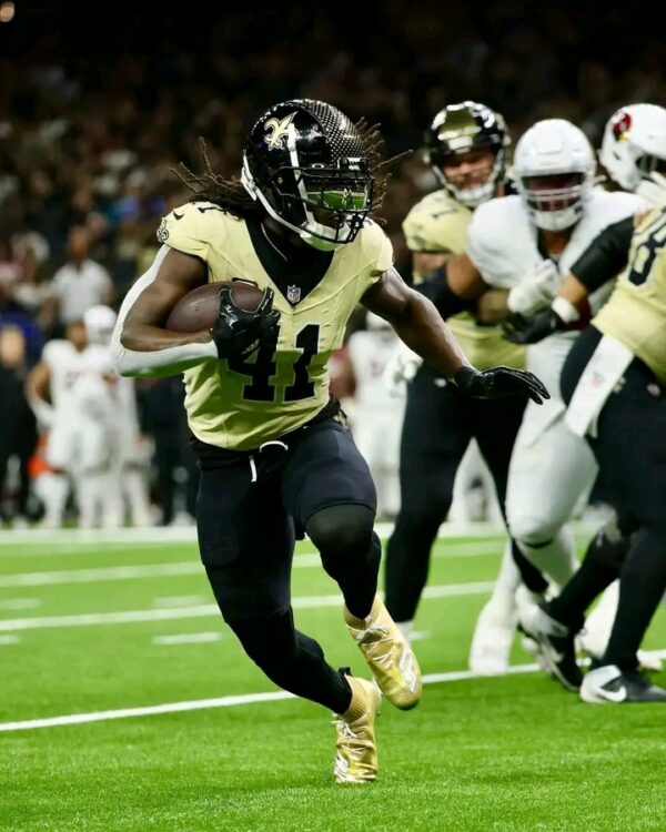 DieHard Saints Fan: I’ll Be So Sad When Kamara Is Done, But Running Back Future Looks Bright With Kendre Miller and Devin Neal