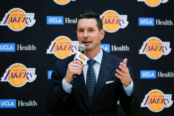 Lakers Could Circle Back to a Familiar Trade Target as His Trade Value Takes a Sudden Dip